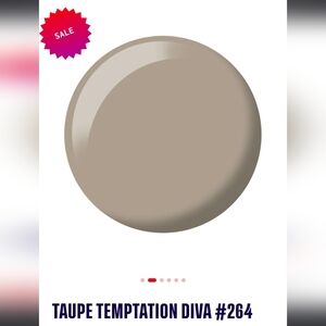 Lot of 8 New DND Soak off Gel Polish